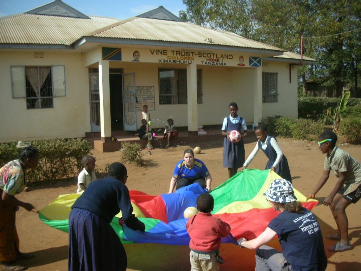 Home-building in Tanzania