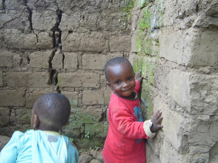 Home-building in Tanzania